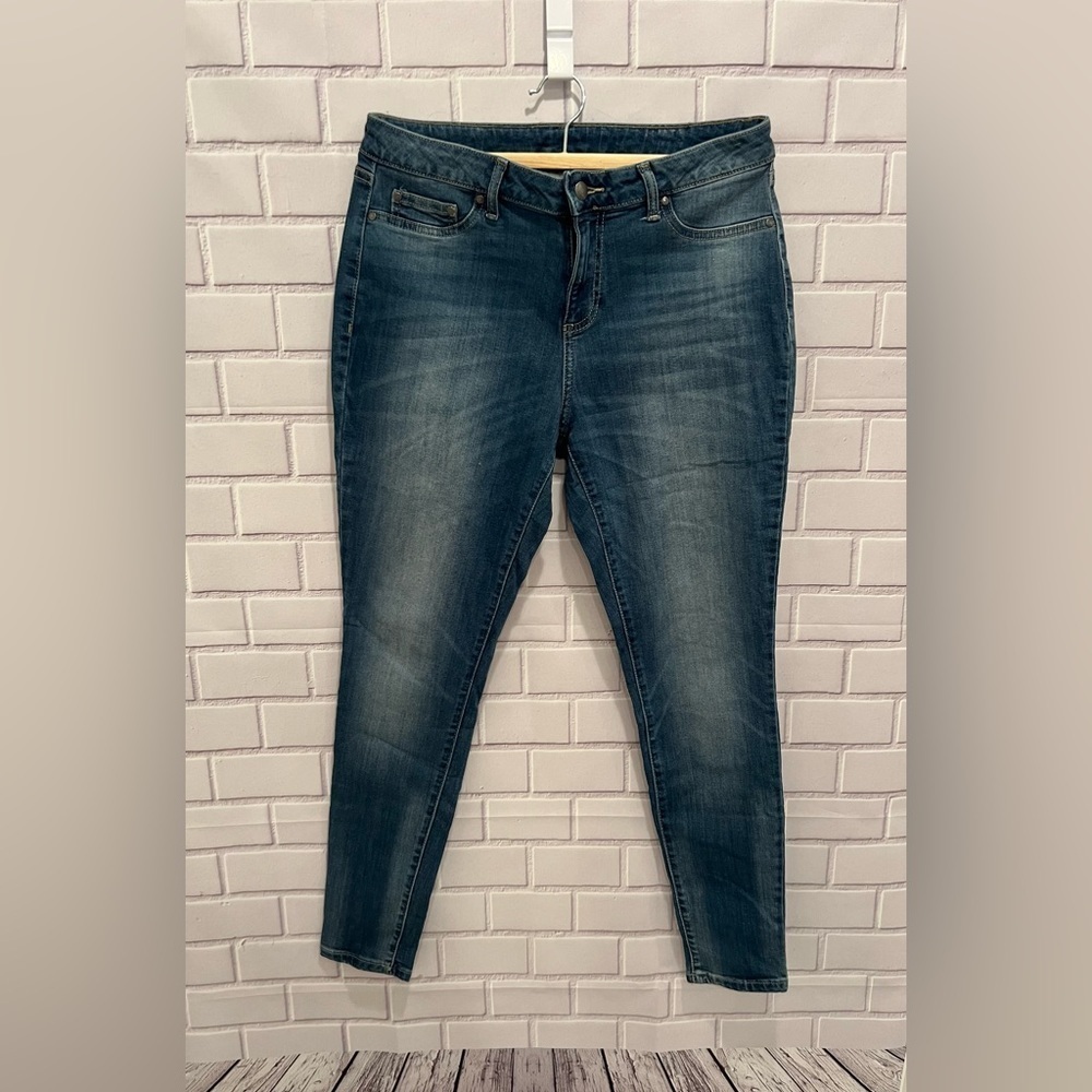 FADED GLORY women skinny blue jeans/size 10